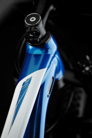 E-BIG TOUR 600EQ SILK BLUE/BLACK XL 53CM