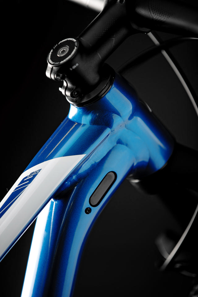 E-BIG TOUR 600EQ SILK BLUE/BLACK XL 53CM