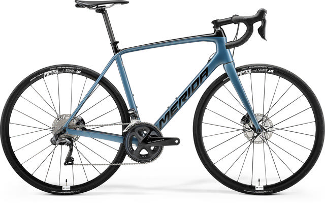 SCULTURA 7000-E METALLIC BLACK/STEEL BLUE L 56CM